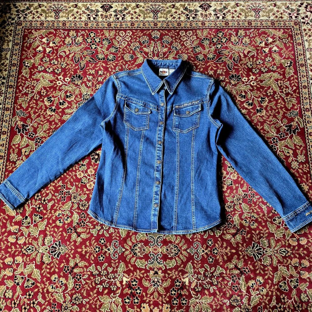 Hard Rock Cafe Denim Shirt Blue Cotton Blend Snap Close Womens Medium Pittsburgh